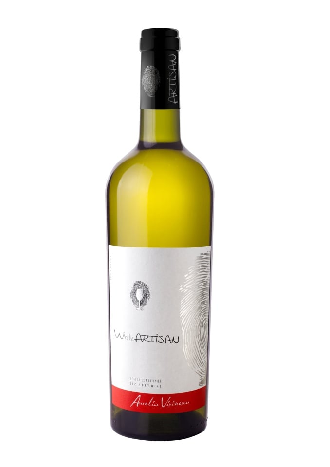 White Artisan Aurelia Vișinescu 0.75L – vin alb sec din Dealu Mare, România
